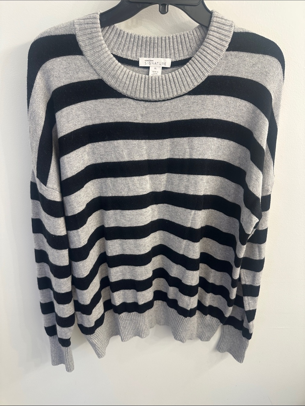 Nordstrom Signature Gray and Black Striped Crewneck Sweater SZ XL